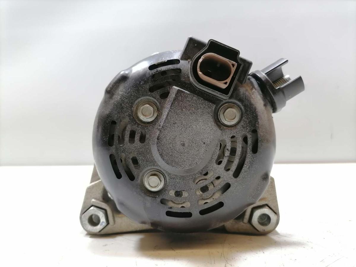 Ford Fiesta MK7 original Lichtmaschine Generator 1,1 52KW Bj.2018